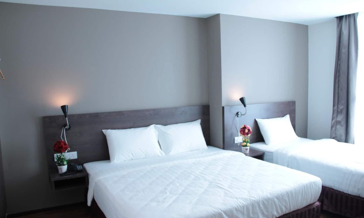 Victoria Hotel | KL Hotel