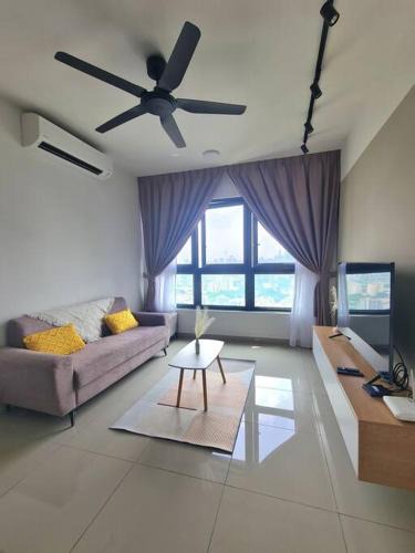 Taman Pertama Apartment | KL View 3BedRoom 2carpark MRT Station Cheras Maluri FreeWifi C41