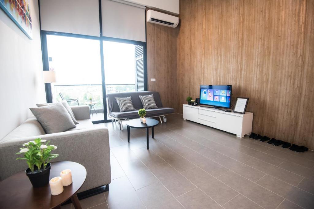 Brickfields Apartment | KLCC EST Bangsar By PSM