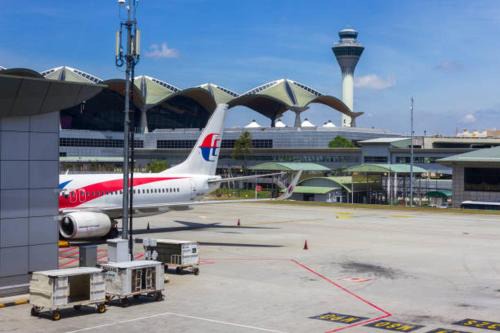 Sepang Apartment | KLIA Nilai Sepang EHSAN RESIDENCE 8 PAX Air-Con Homestay