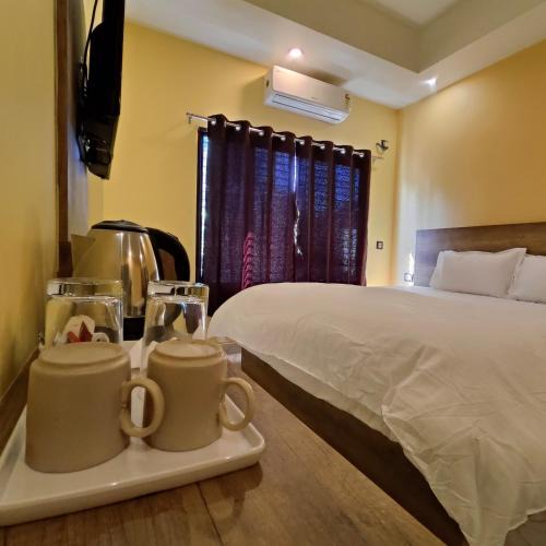 Hatikhuli Hotel | KRAZYROOMS, Kaziranga