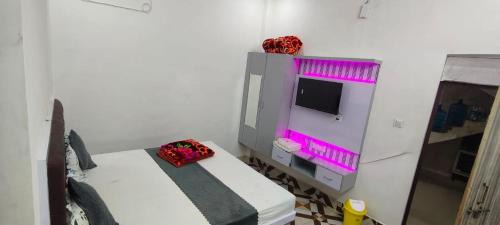 Varanasi Bed & Breakfast | Ku residency