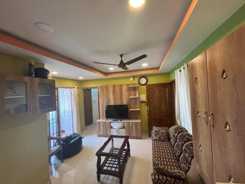 Chennai Apartment | Kundrathur home stay - Krishna's Casa S1