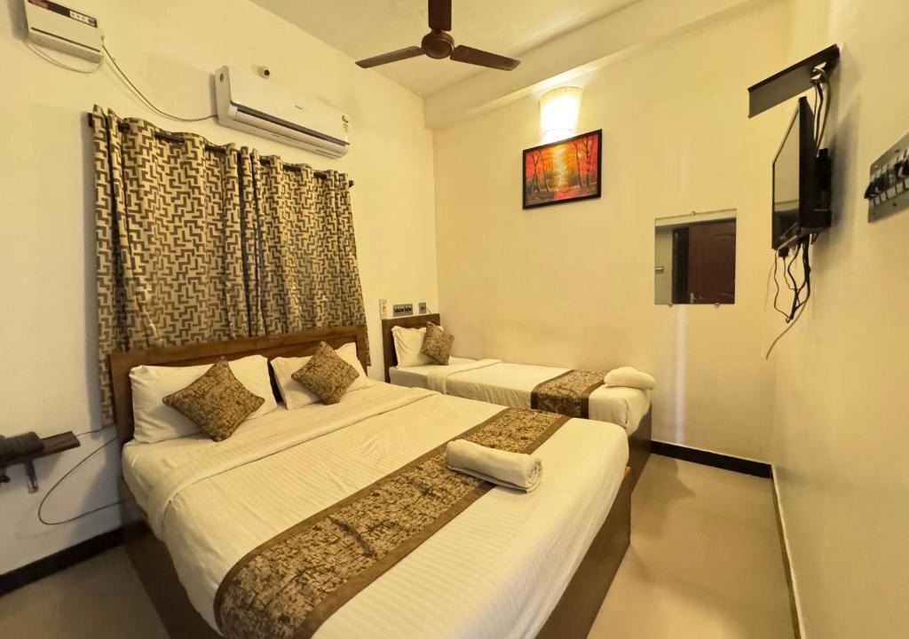 Kalapettai House | La Paradise Residency - TIE