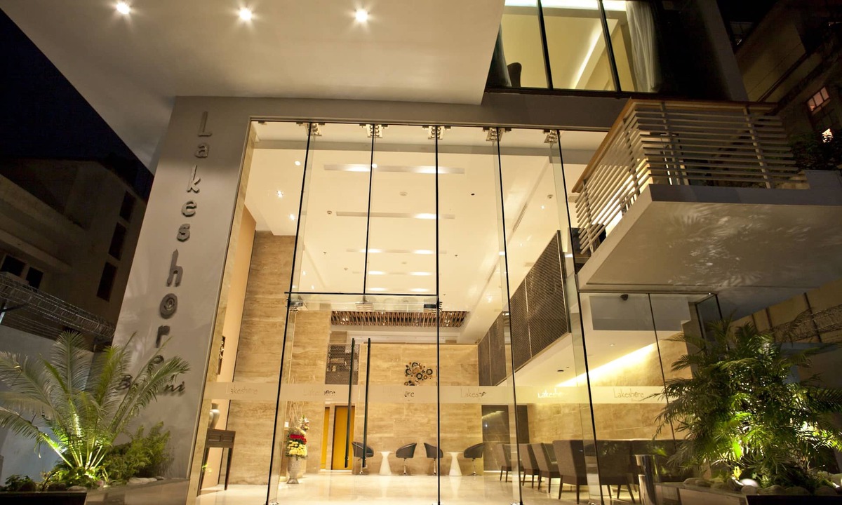 Banani Hotel | Lakeshore Banani