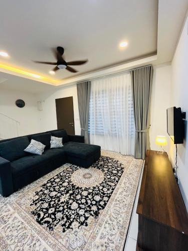 Sepang House | Landed KLIA Netflix, Fully AC&Heater, Kids Pool