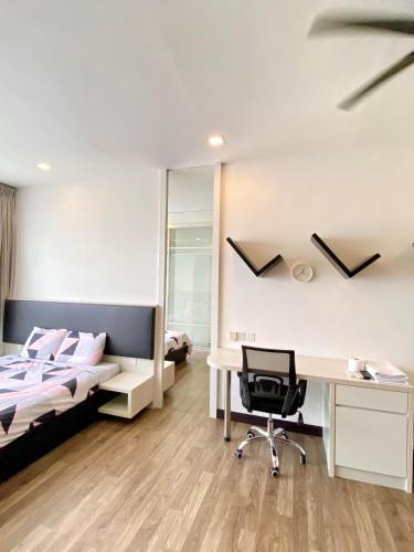 Kampung Bukit Dukong Apartment | Landmark Residence 2, Studio for 2 pax, High floor, Nice View, Free Parking, Budget Stay