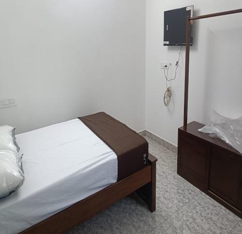 Adirampattinam Hotel | Landmark Residency