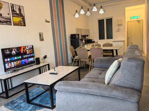 Kampung Pokok Asam Apartment | Langkawi Simfoni Luxury Suite 09
