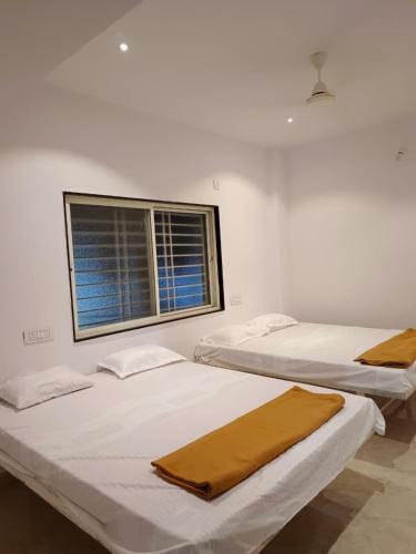 Akalkot House | Laxmi Residency