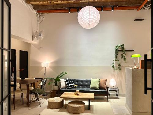 Historic George Town Hotel | Li's Inn