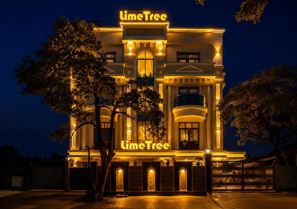 Greater Noida Hotel | Lime Tree Hotels and Banquet Greater Noida
