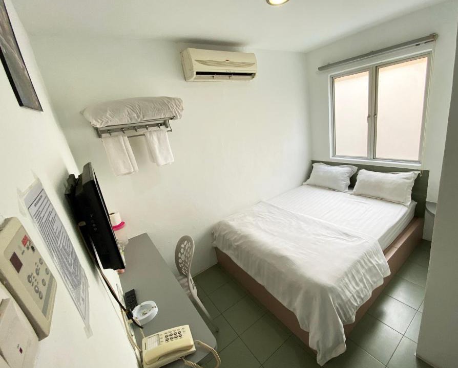 Taman Pelangi Hotel | Lucky Hotel