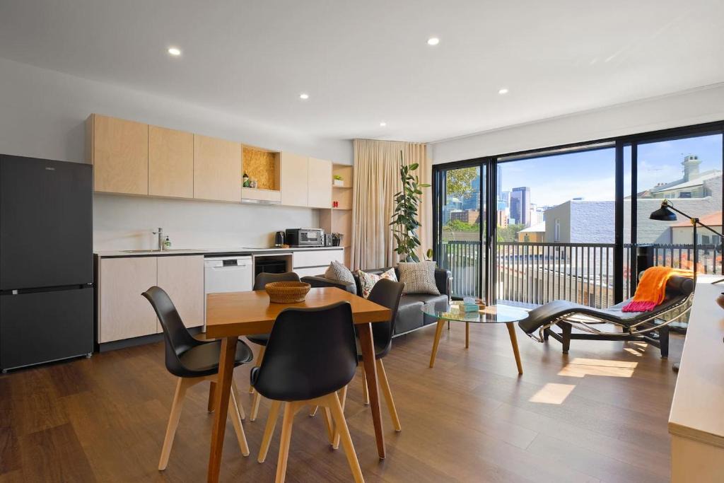 Kirribilli Apartment | Luna Glow - Harbourside Escape near Sydney's Icons