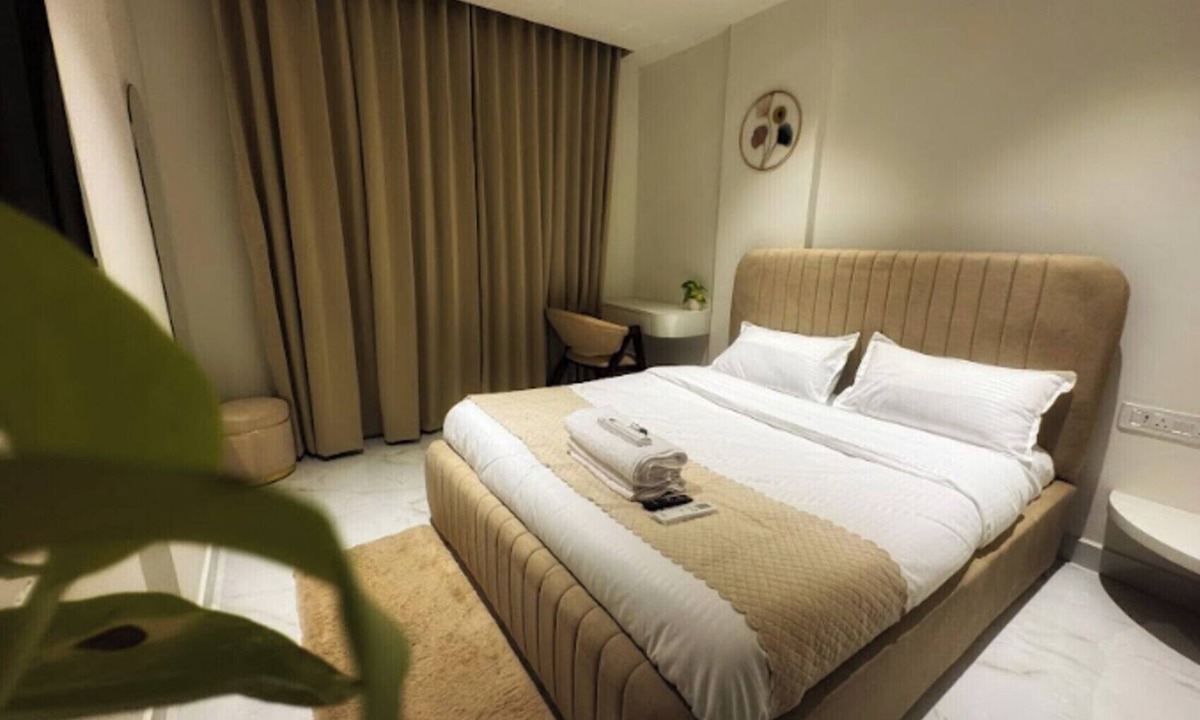 Brookefield Hotel | Lux Living Hotel