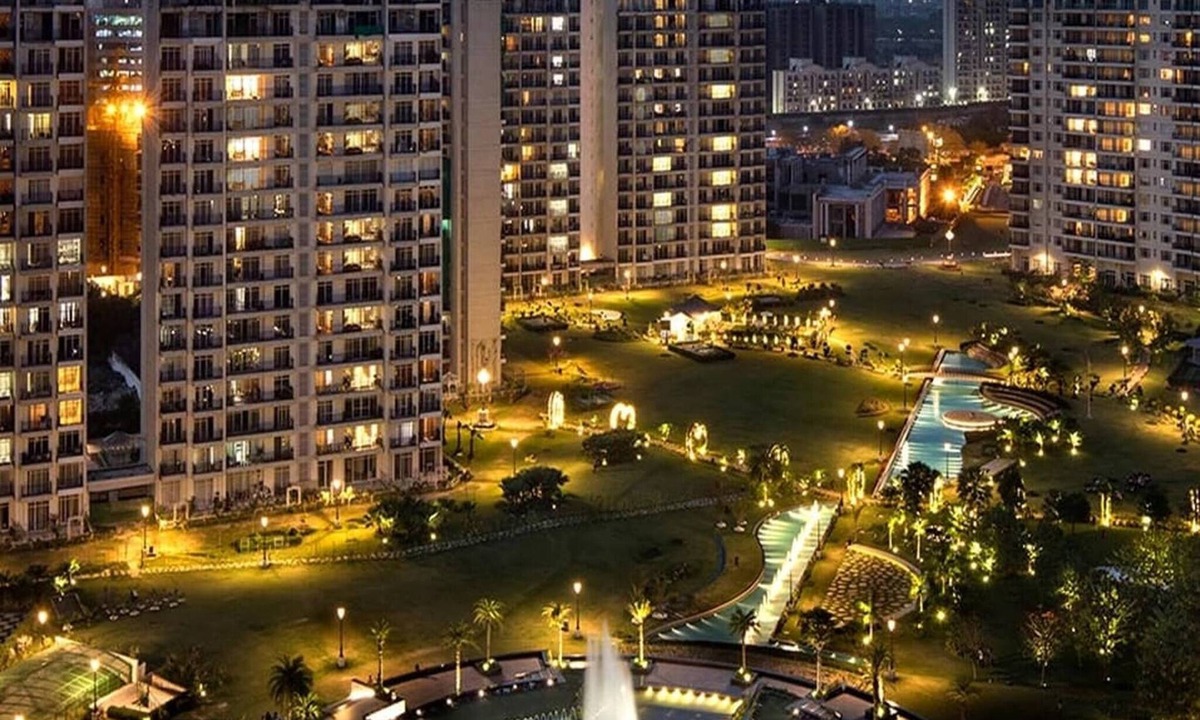 Gurugram Apartment | Luxurious 3bhk Apartment in Gurgaon With City and Garden Views