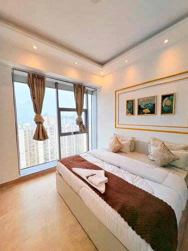 Noida Apartment | Luxurious house 1bhk with swimming pool