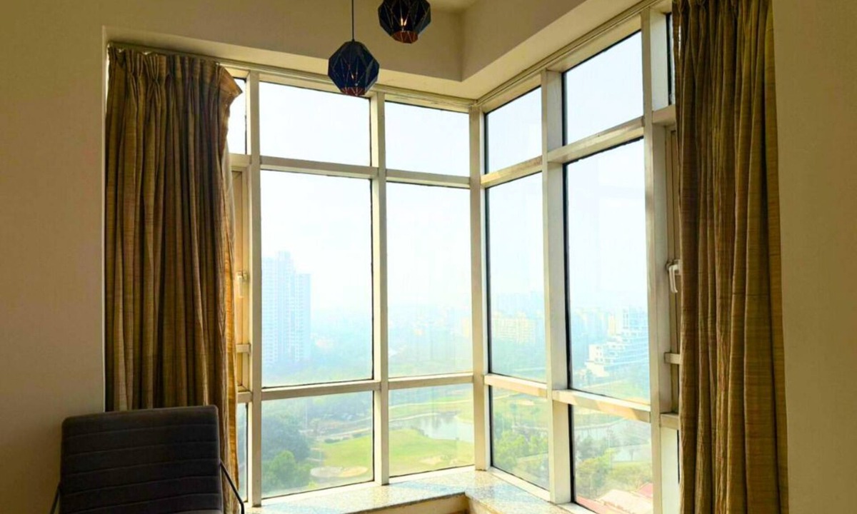 Jaypee Greens Apartment | Luxury Apartment in Golf Course near Expo Mart, Pari Chowk, Greater Noida NCR