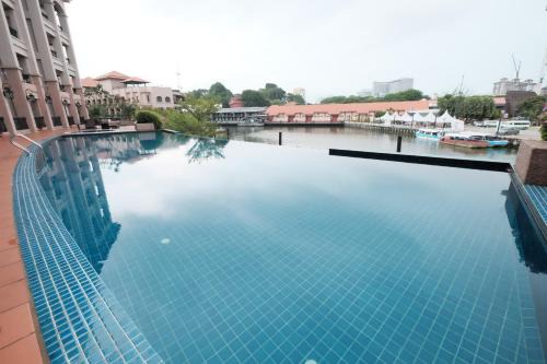 Taman Kota Laksamana Apartment | Luxury on Melaka River