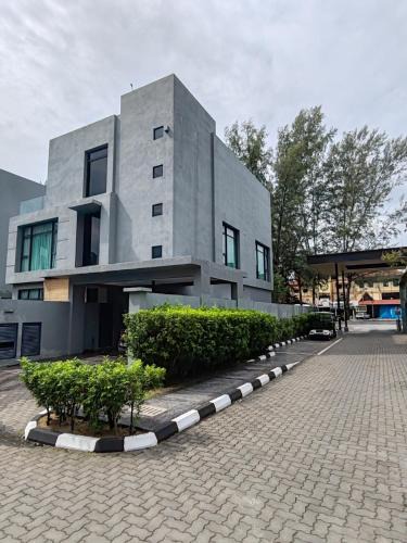 Pantai Tengah Villa | Luxury Villa