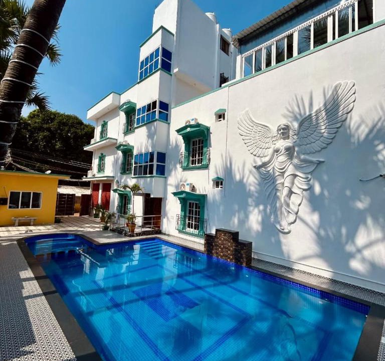 Kuilapalayam House | LuXus Resort & Swimming Pool