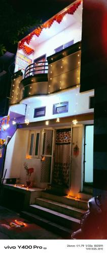 Ujjain House | Maa yatri niwas home stay