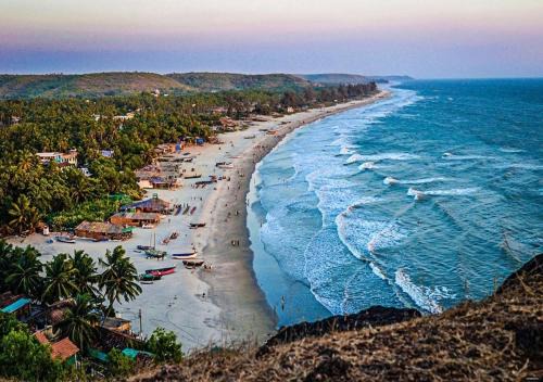 Arambol House | Madrid Home Goa 2 min walk to Beach