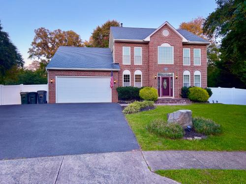Manassas House | Magic Hide Aways