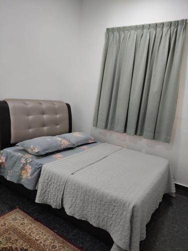 Central Seberang Perai House | Makwan Homestay C