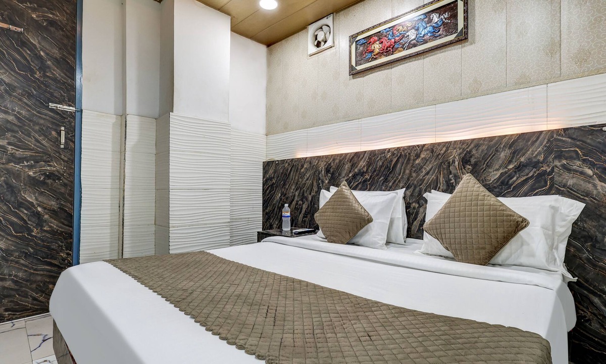 South West Hotel | Mauryan Express Hotel Dabri Janakpuri