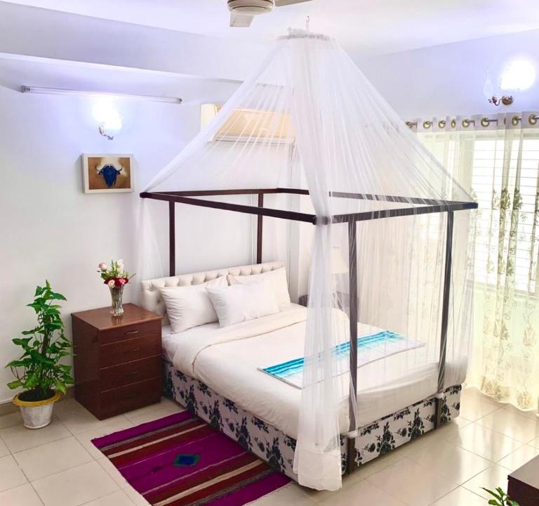 Gulshan Apartment | Maya's Green House Guest House