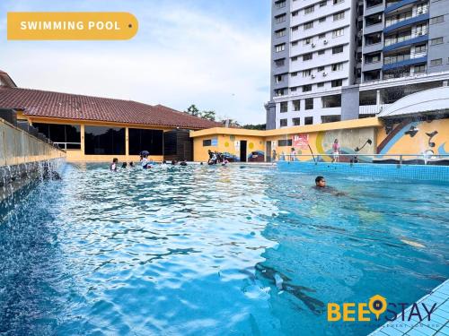 Alor Gajah Apartment | Melaka D'savoy Afamosa Resort for 12PAX Pool View