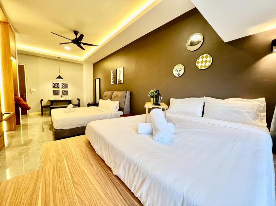 Taman Melaka Raya Apartment | Melaka town {Imperio Studio} Pool-view/4pax/bathub