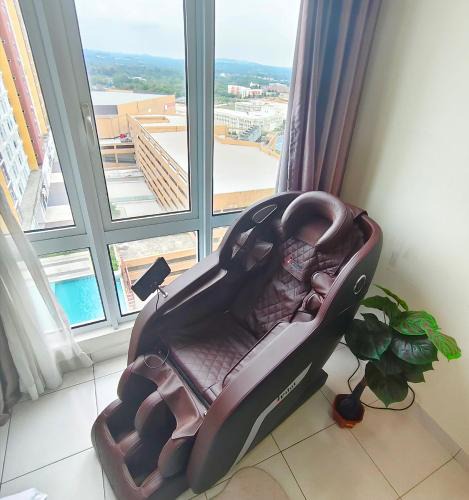 Nilai Apartment | MESAHILL Studio with MASSAGE CHAIR at Nilai by D'KAY HOMES, near USIM KLIA