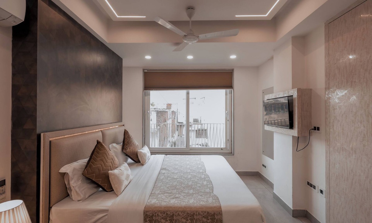 Malviya Nagar Hotel | Micasa Homes