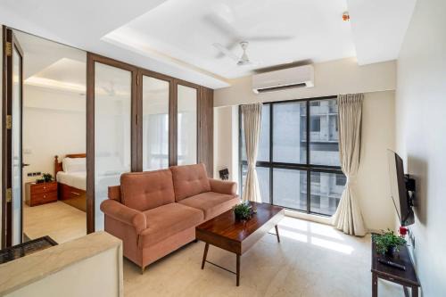 Kurla Apartment | Milano Cozy Studio in BKC with Lift Wi-Fi