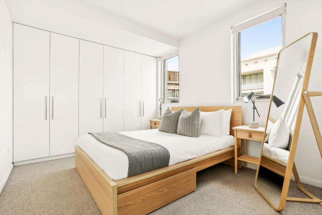 Marrickville Apartment | Modern 2BD in Trendy Inner West