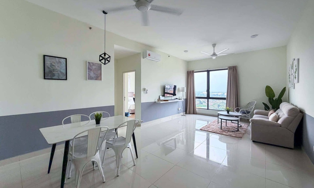 Malacca City Apartment | Modern 2BR Family Stay in Melaka City