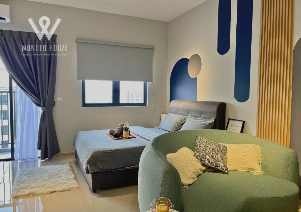 Taman Equine Apartment | Modern Stay at Seri Kembangan - 20 mins to Pavilion Bukit Jalil