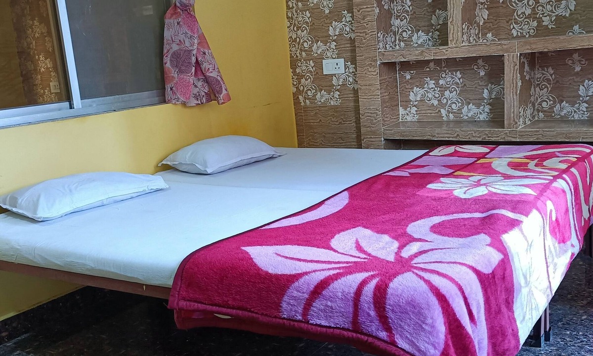Bodh Gaya House | Monika Mansion Bodh Gaya