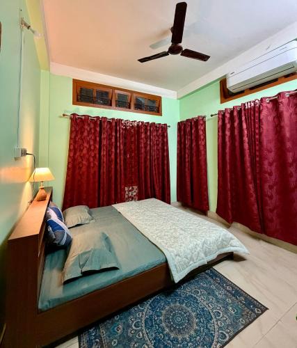 Balipara House | Monjaai - 1 Bedroom Retreat with Private Balcony, AC, Wi-Fi and Terrace