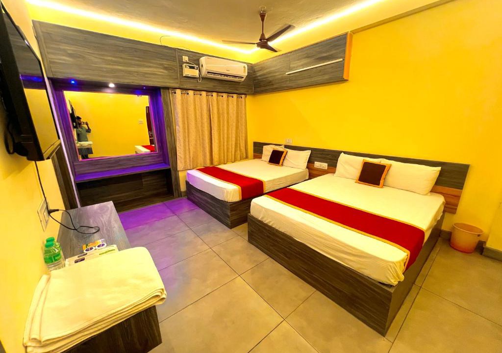Thirukadaiyur Hotel | Mookambigai Hotels & Resorts