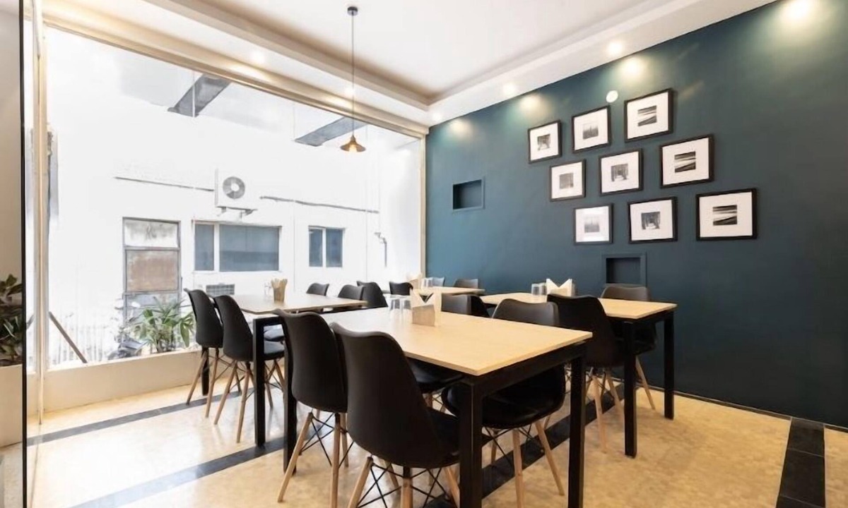 DLF Phase 3 Hotel | Moon Residency
