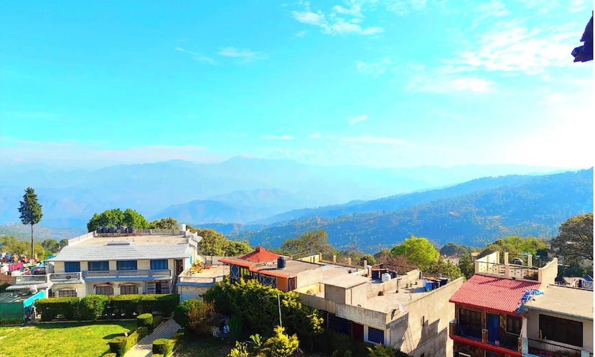 Majkhali Hotel | Mountain View Hotel Tribhuwan Ranikhet