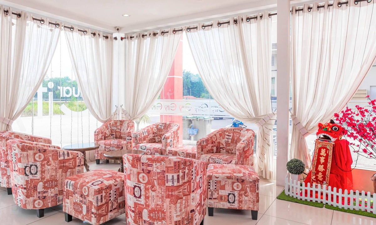 Sabak Aur Hotel | Muar City Hotel