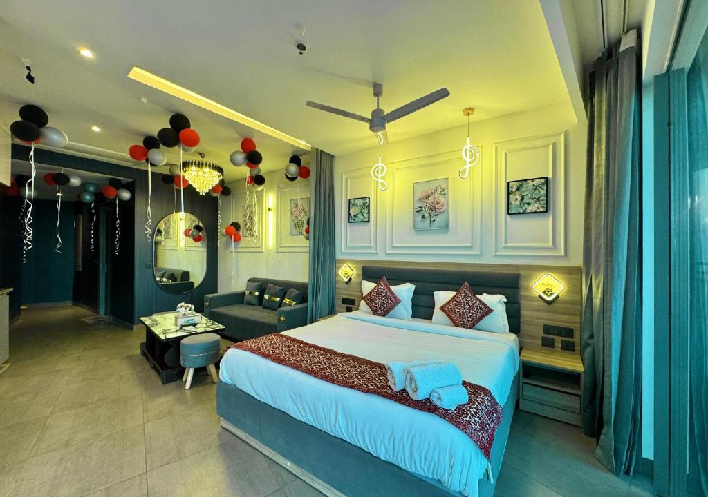 Noida Apartment | Mulberry Homes Supernova