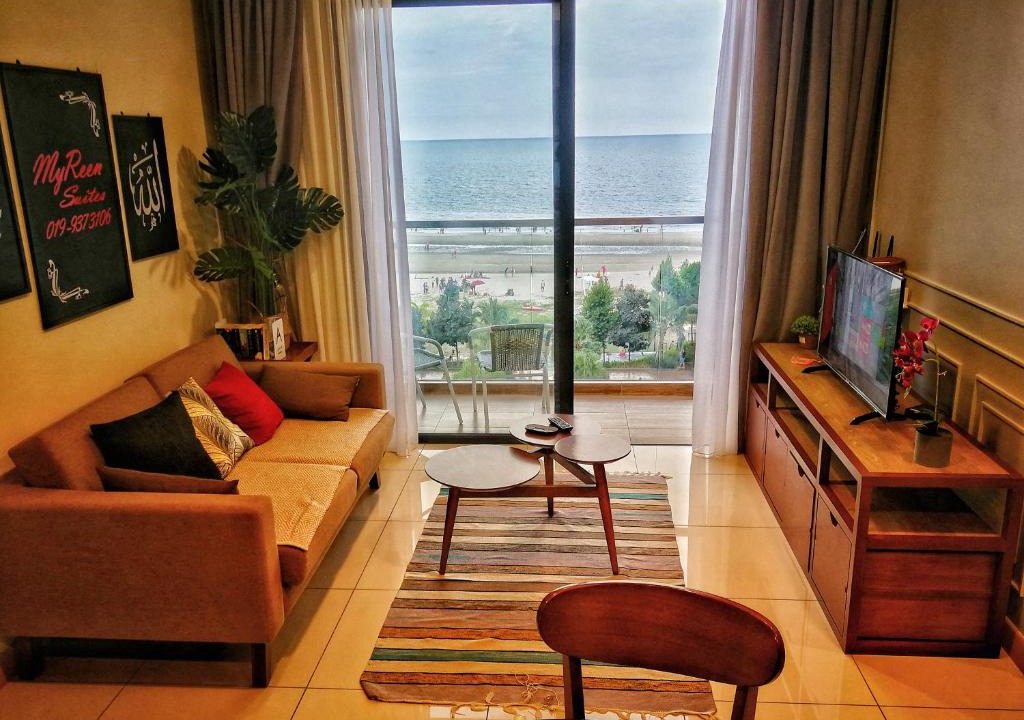 Balok Apartment | Myreen's Suite @ Timurbay Beachfront Residence