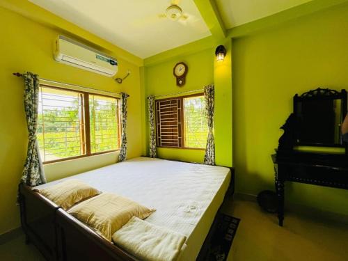 Rajpur Sonarpur Villa | Nature's Home- Ichhe Farm House