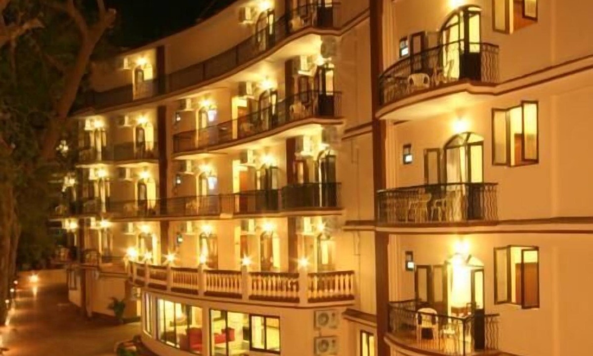 Baga Hotel | Nazri Resort