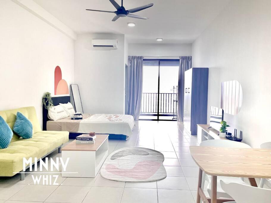 Cheras Apartment | Netizen Couple Suite Balcony MRT #21